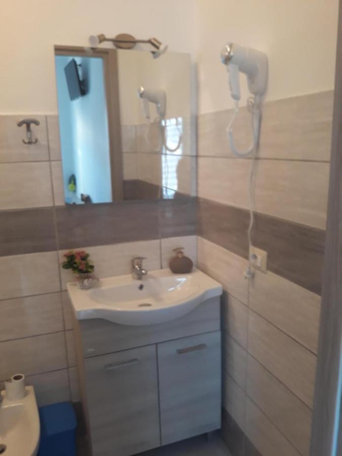 Holiday House Marlin Giardini Naxos Exterior photo